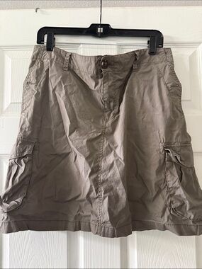 Banana Republic Taupe Cargo Skirt
